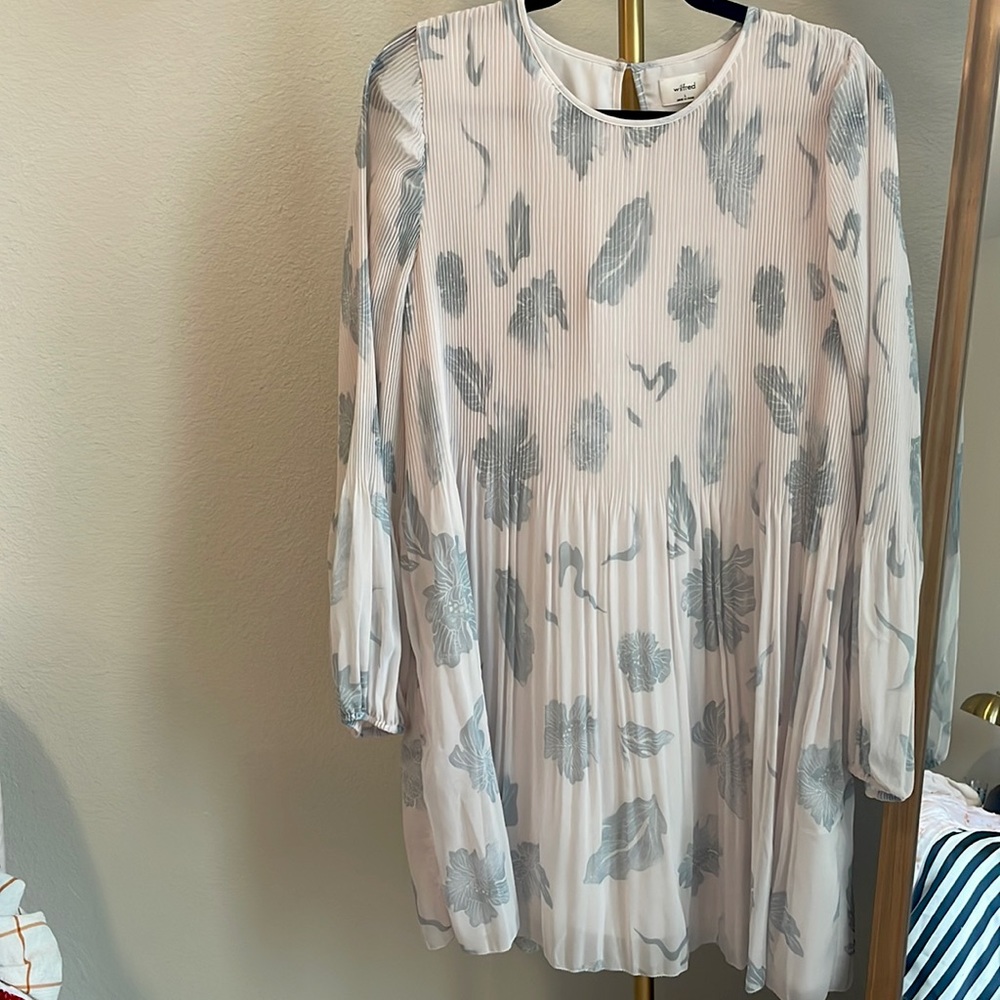 Aritzia Daydreamer Mini Dress